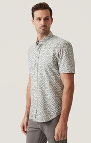 Grove Short Sleeve Shirt in Olive