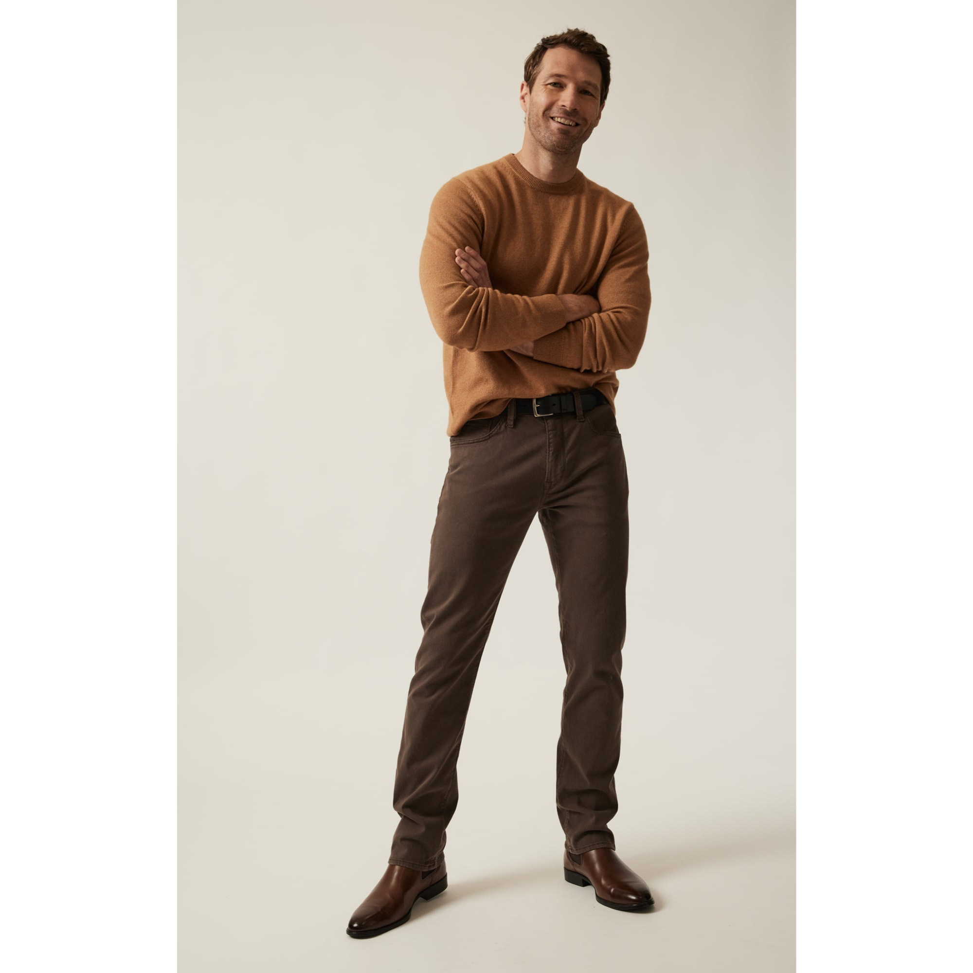 Cashmere_Crew_Neck_Sweater_in_Tobacco.png