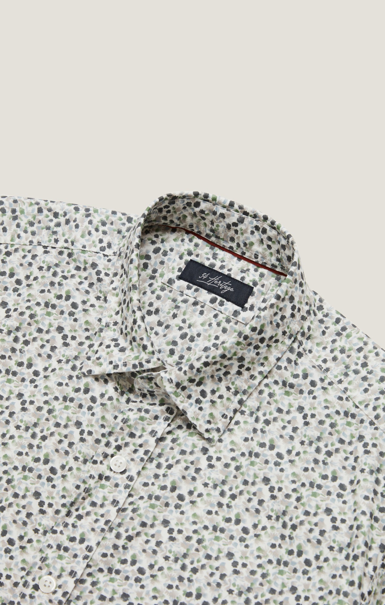 Grove Short Sleeve Shirt in Olive