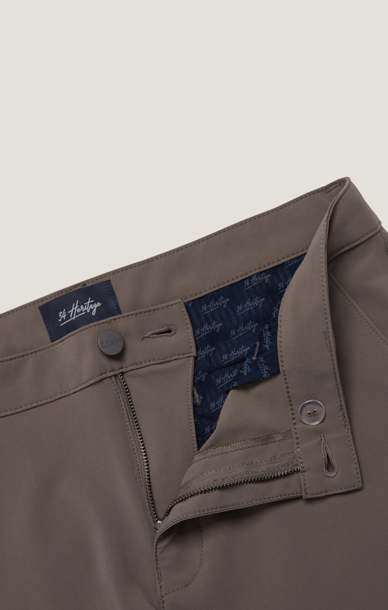 Arizona Shorts in Taupe Commuter Luxe