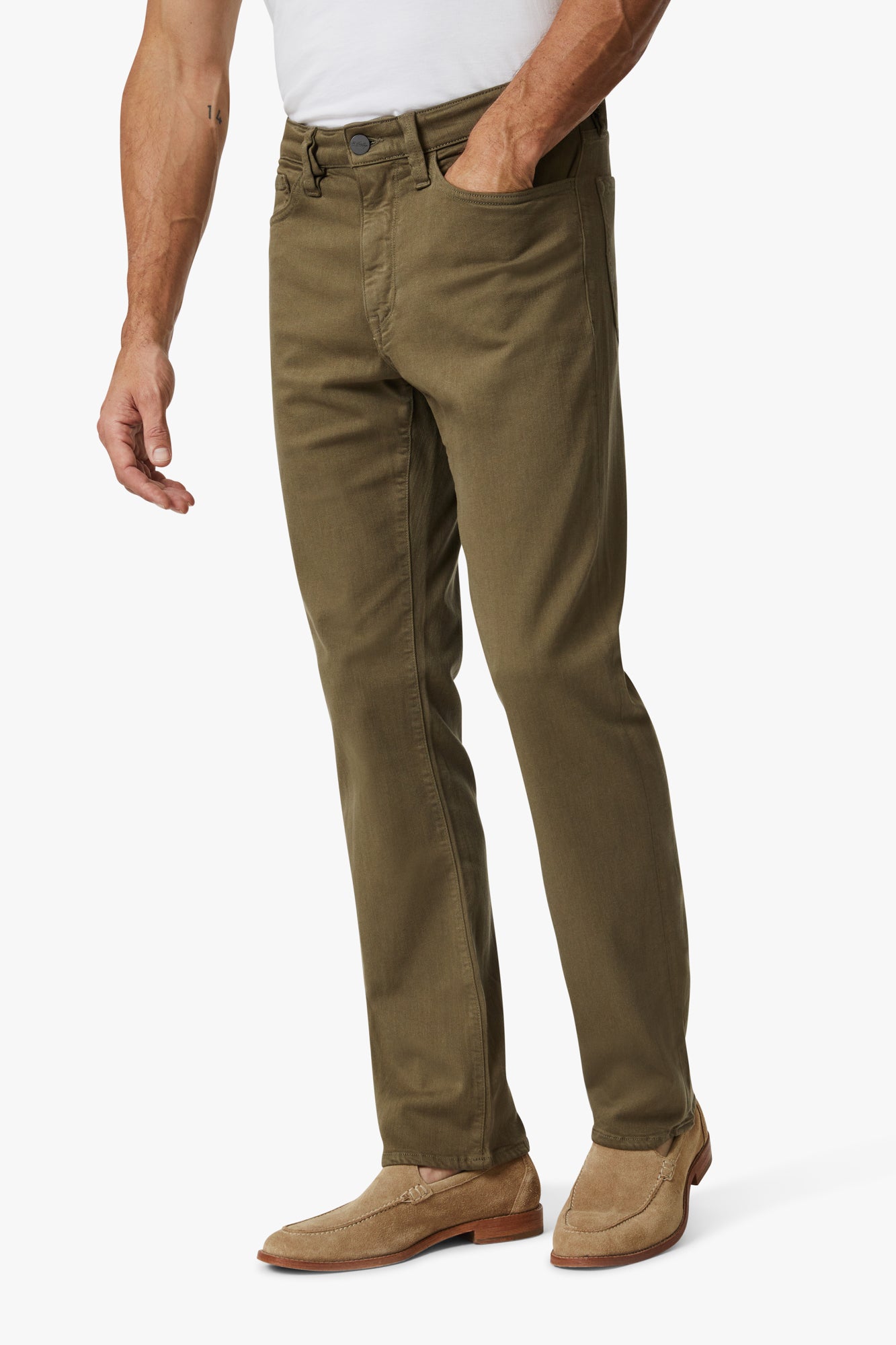 Charisma Relaxed Straight Leg Pants In Walnut Comfort