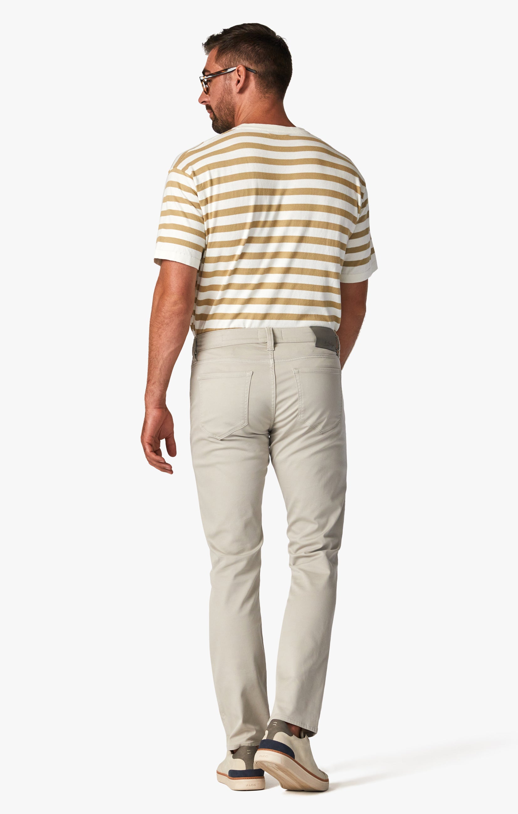 Charisma Relaxed Straight Pants In Oyster Summer Coolmax