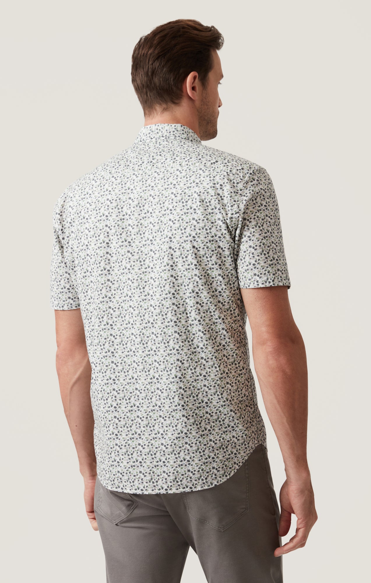 Grove Short Sleeve Shirt in Olive