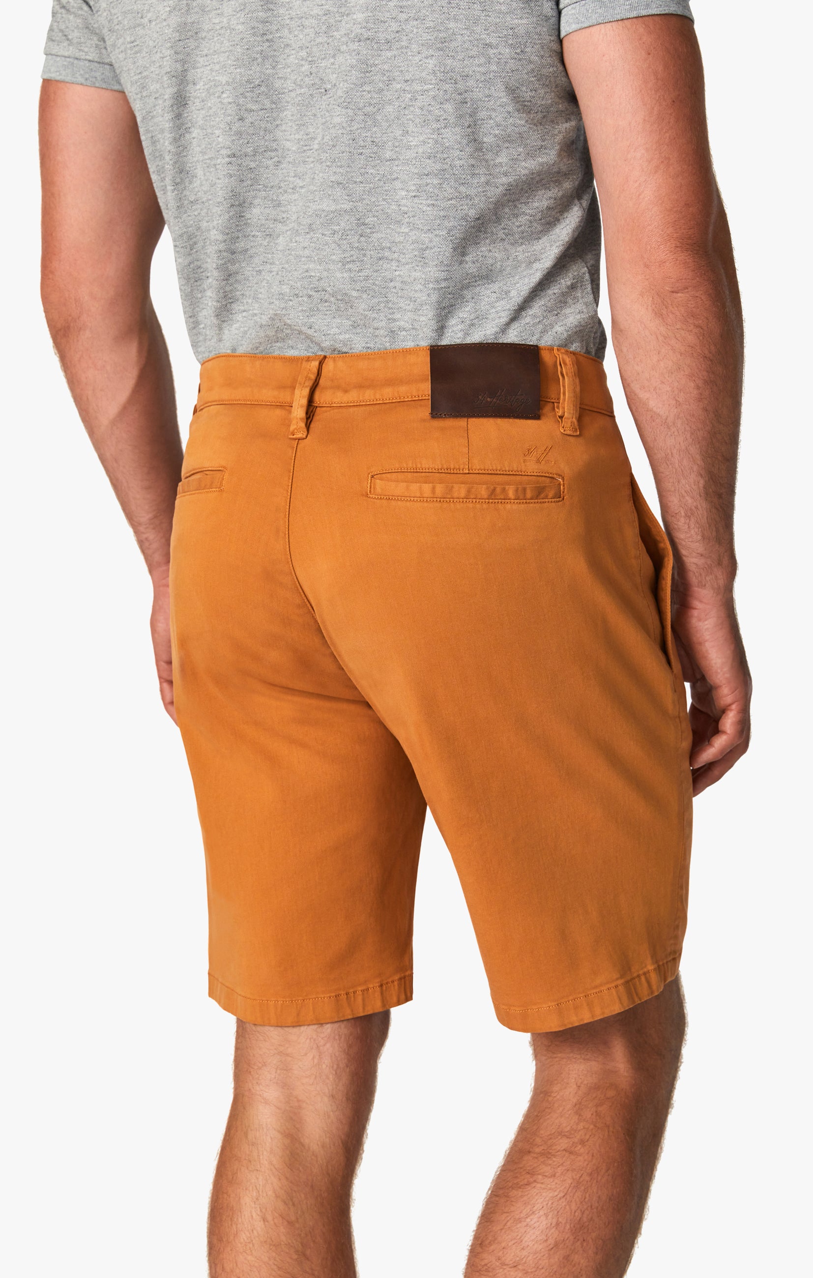 Nevada Shorts In Almond Twill