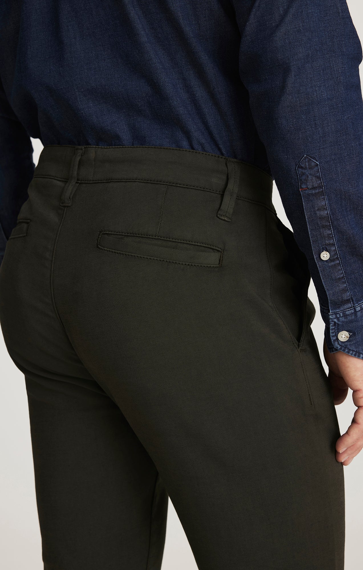 Verona Straight Leg Chino Pants In Dark Olive High Flyer
