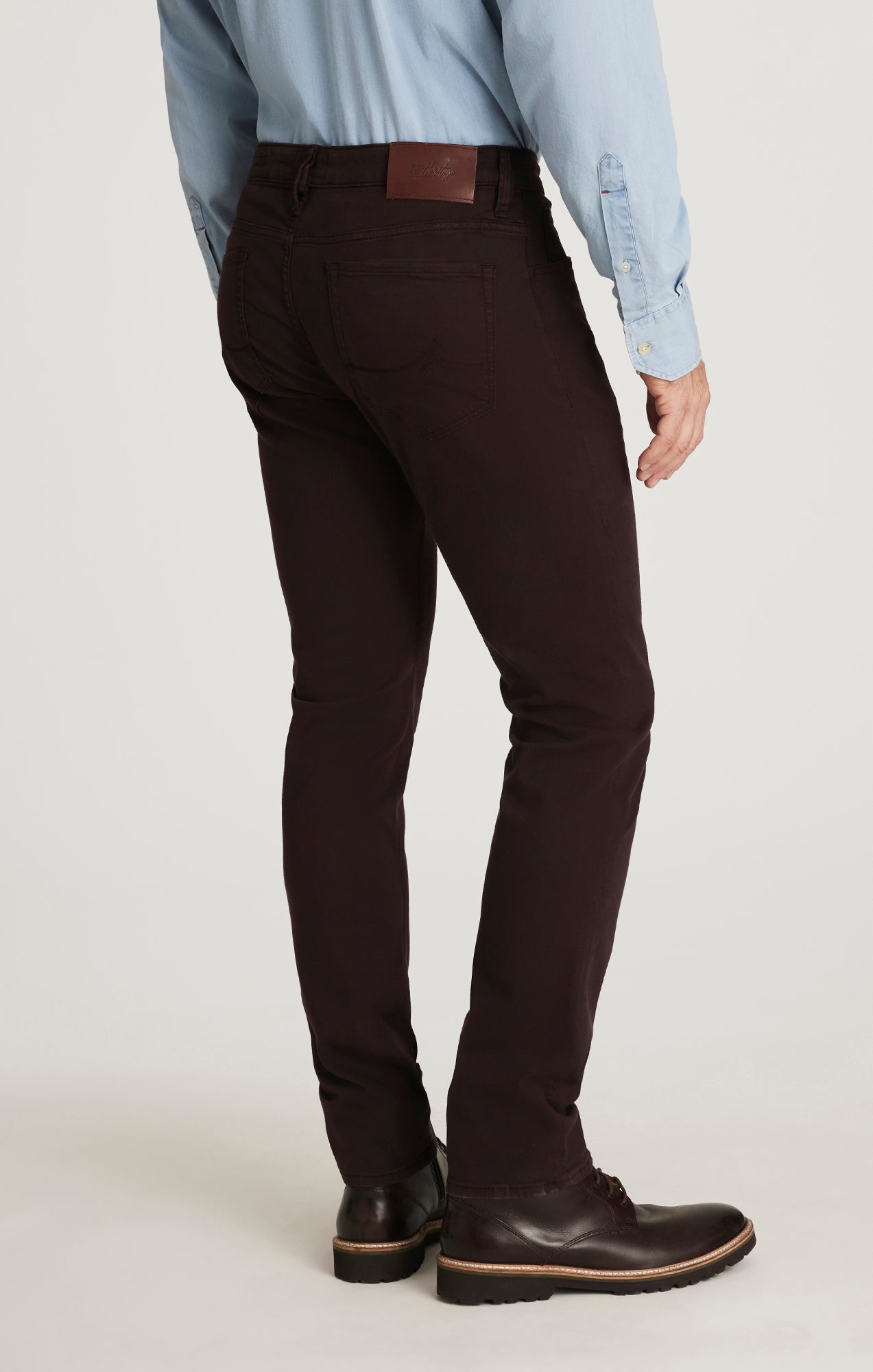 Cool Tapered Leg Pants in Burgundy Twill