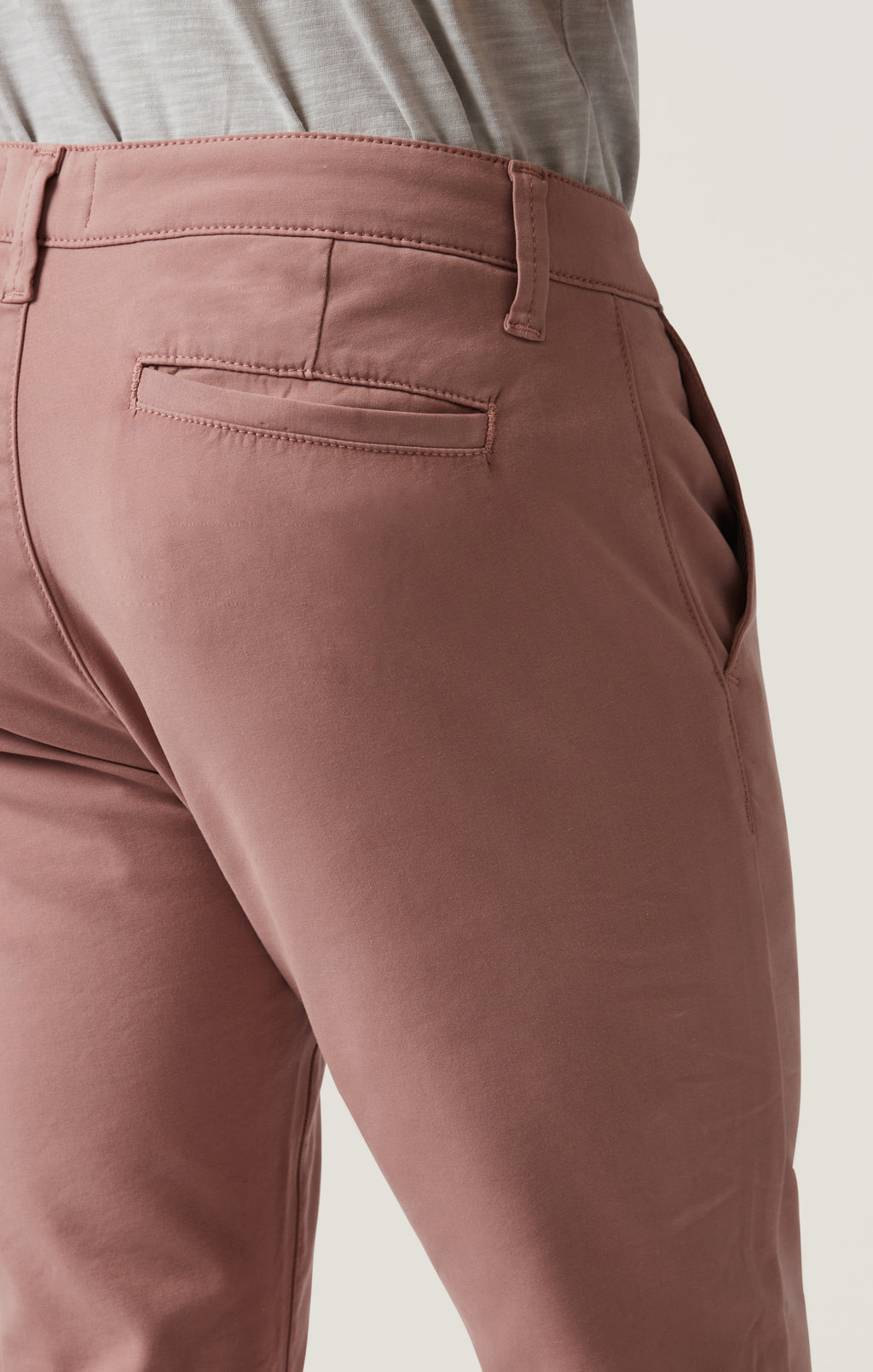Verona Straight Leg Chino Pants In Rose High Flyer