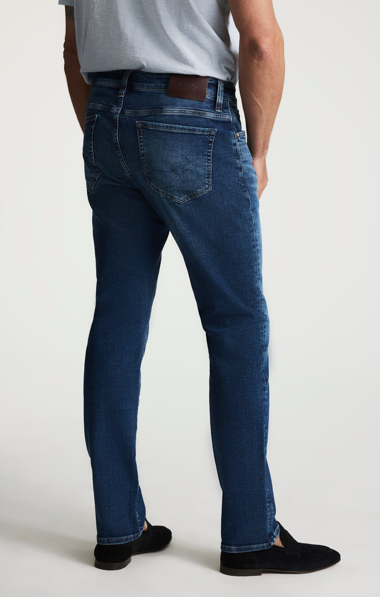 Cool Tapered Leg Jeans In Mid Brushed Vintage