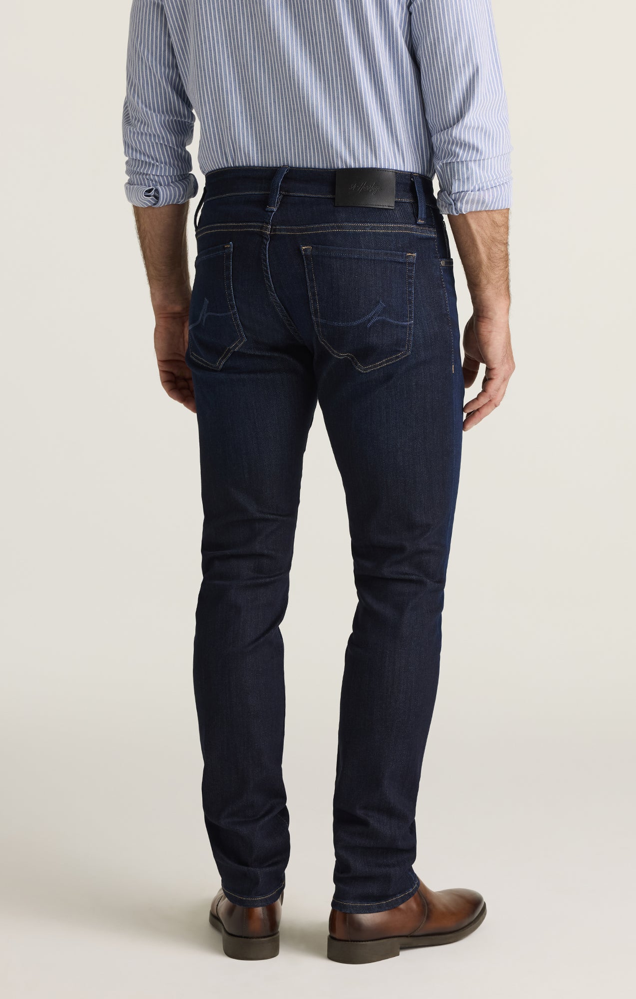 Cool Tapered Leg Jeans in Rinse Brushed Urban