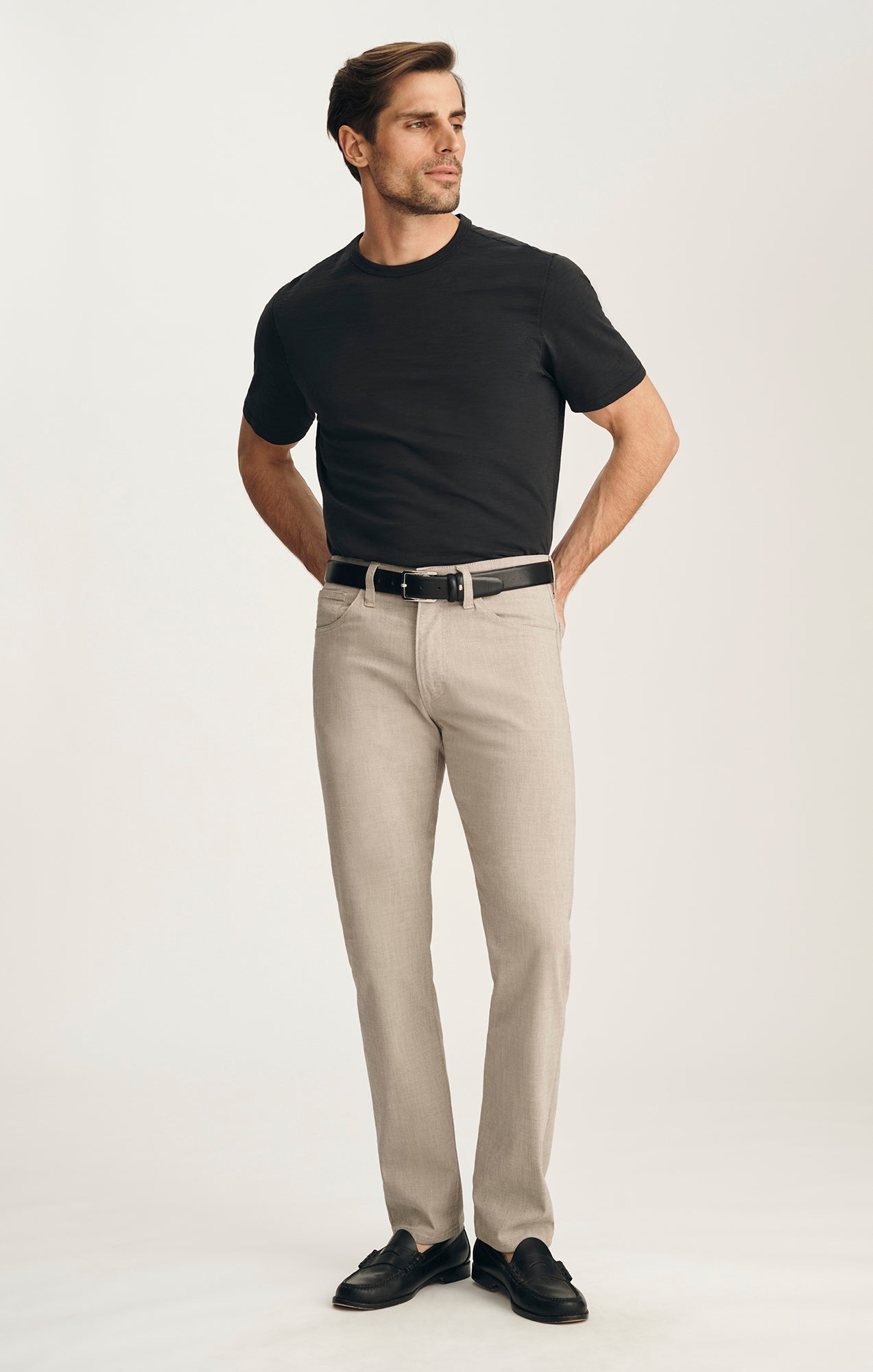 Courage Straight Leg Jeans In Mushroom Linen Luxe