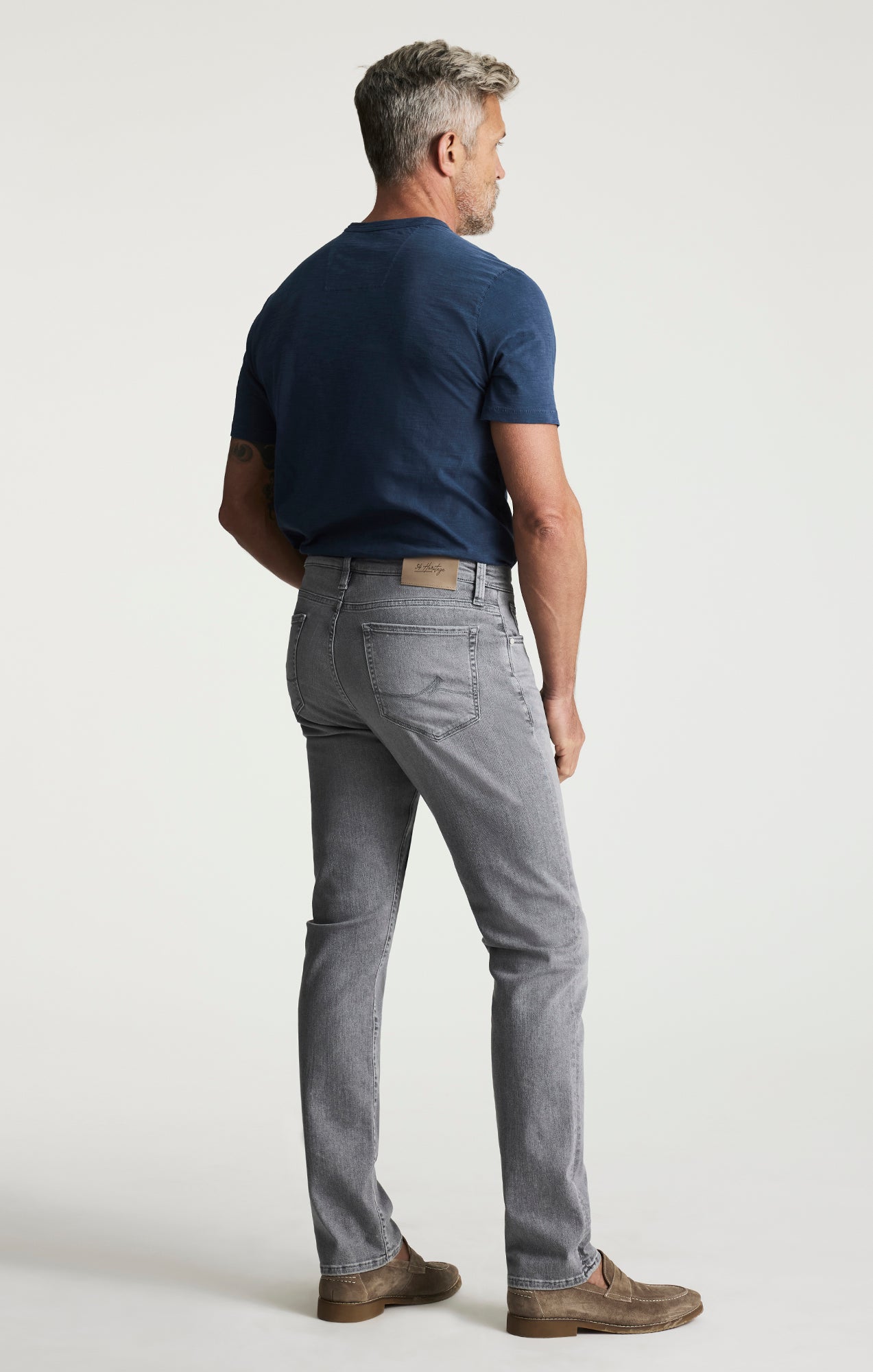 Courage Straight Leg Jeans In Light Smoke Brushed Urban