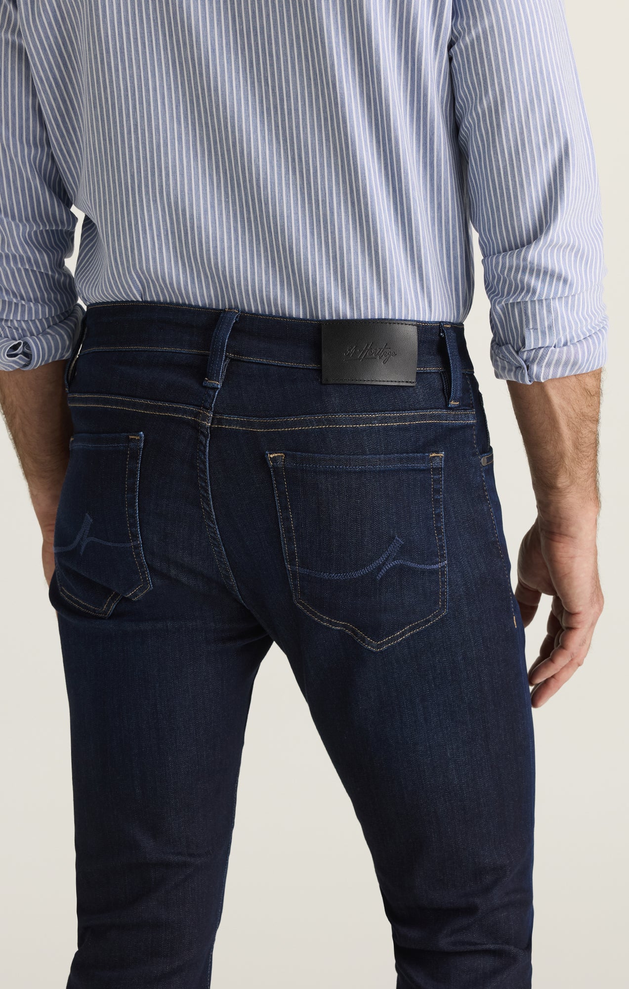 Cool Tapered Leg Jeans in Rinse Brushed Urban