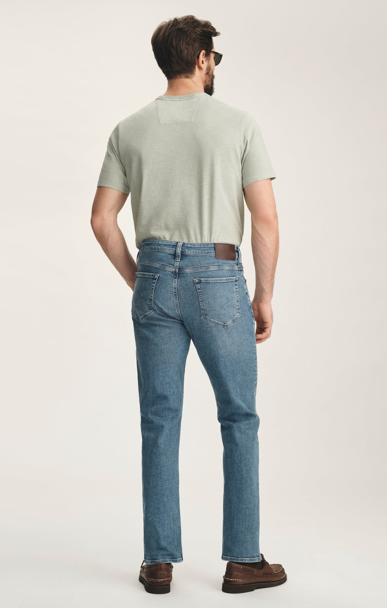 Courage Straight Leg Jeans in Light Brushed Vintage