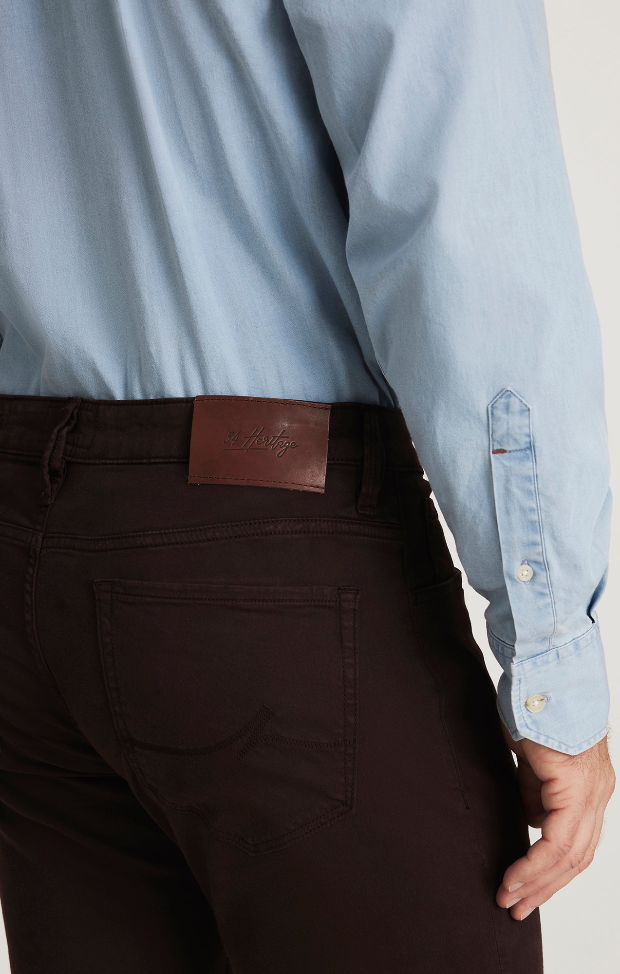 Cool Tapered Leg Pants in Burgundy Twill