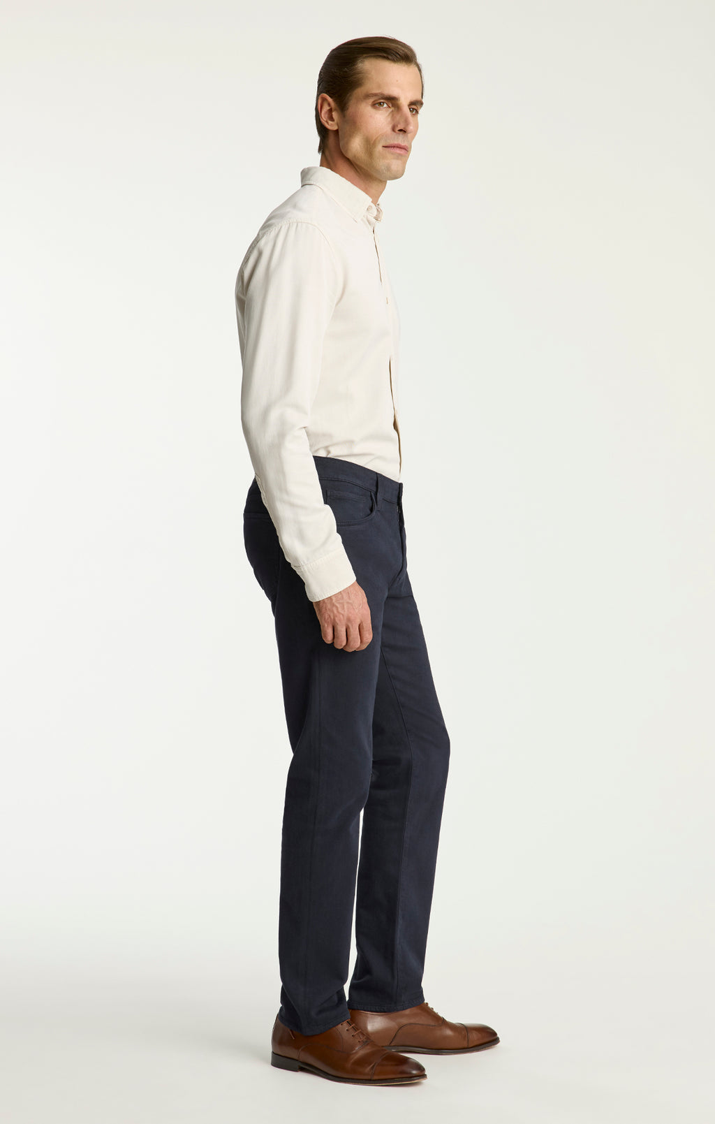 Cool Tapered Leg Pants in Midnight Wool Luxe