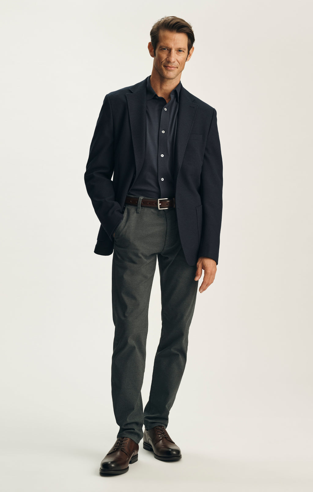 Verona Straight Leg Chino Pants in Iron CoolMax