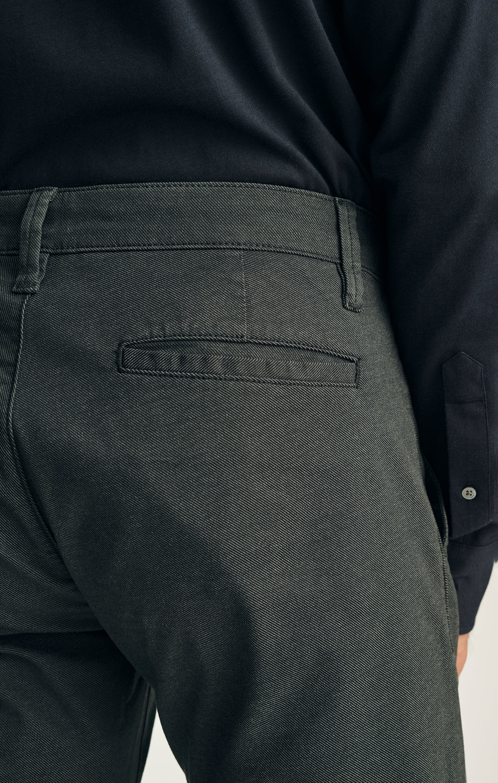 Verona Straight Leg Chino Pants in Iron CoolMax