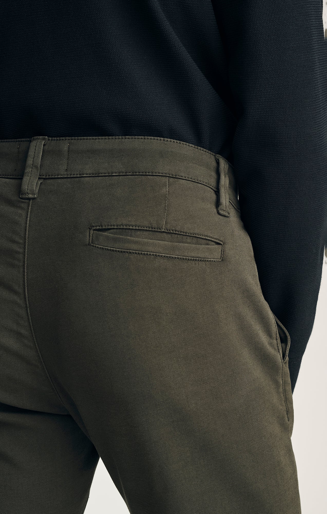 Verona Straight Leg Chino Pants in Jasper High Flyer