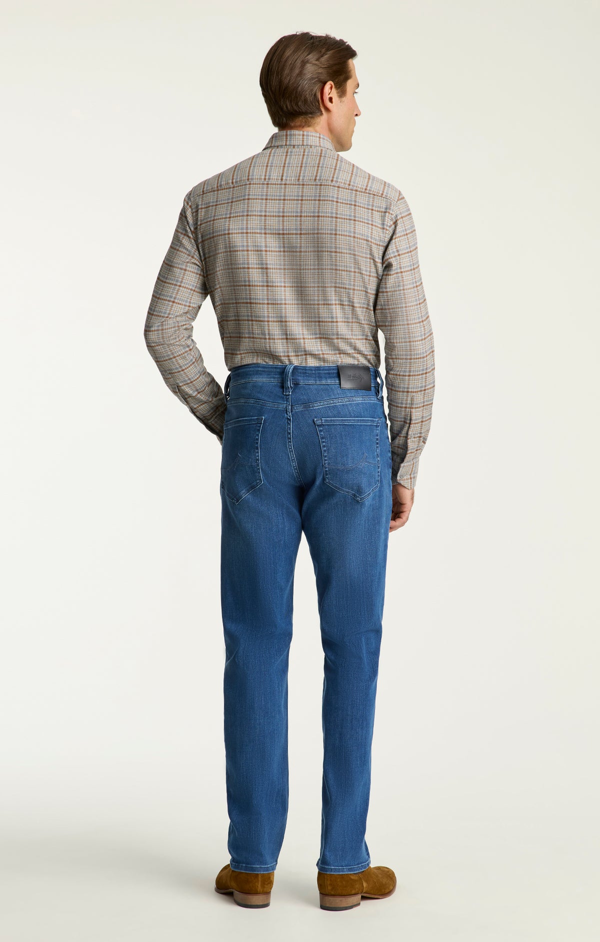 Charisma Relaxed Straight Jeans in Mid Urban
