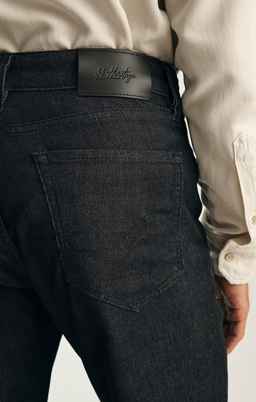Charisma Relaxed Straight Jeans in Black Sporty