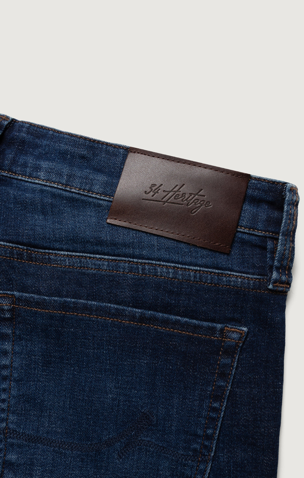 Camino Relaxed Straight Jeans in Deep Brushed Vintage