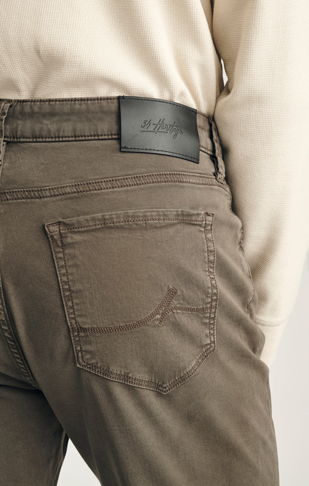 Courage Straight Leg Pants in Hardwood Twill