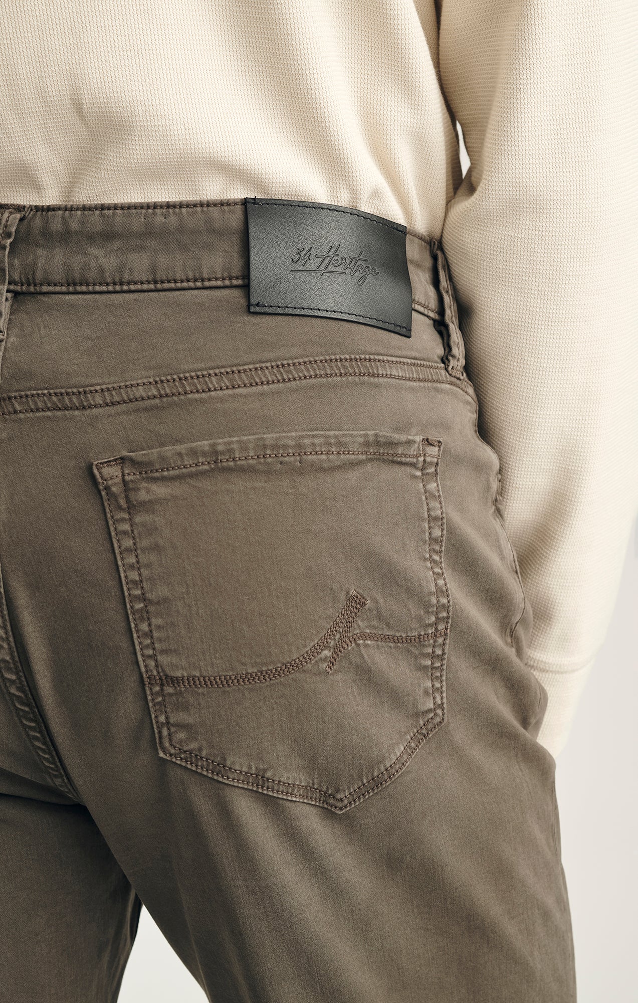 Courage Straight Leg Pants in Hardwood Twill
