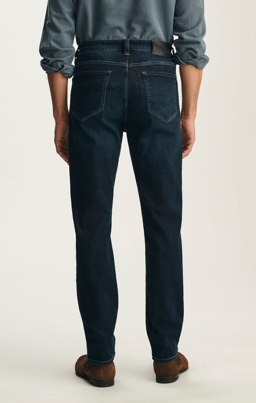 Courage Straight Leg Jeans in Rinse Brushed Organic Ultra