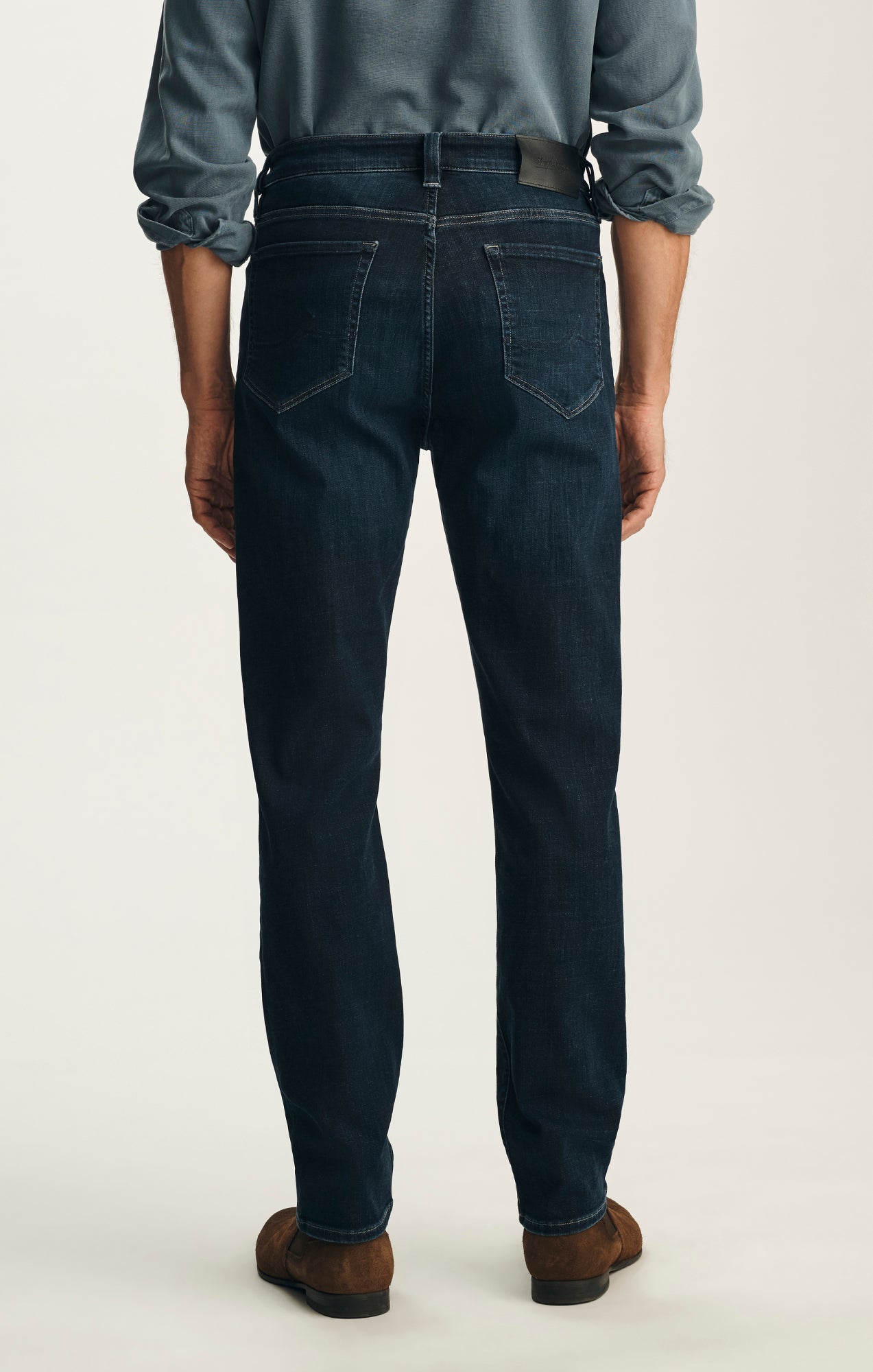 Courage Straight Leg Jeans in Rinse Brushed Organic Ultra