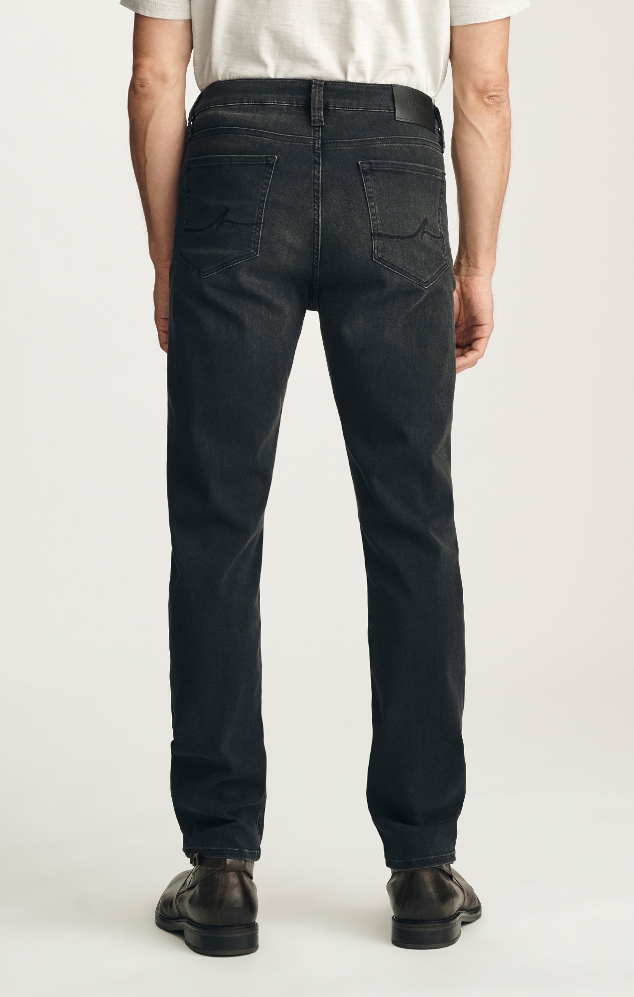 Courage Straight Leg Jeans in Smoke Organic Ultra