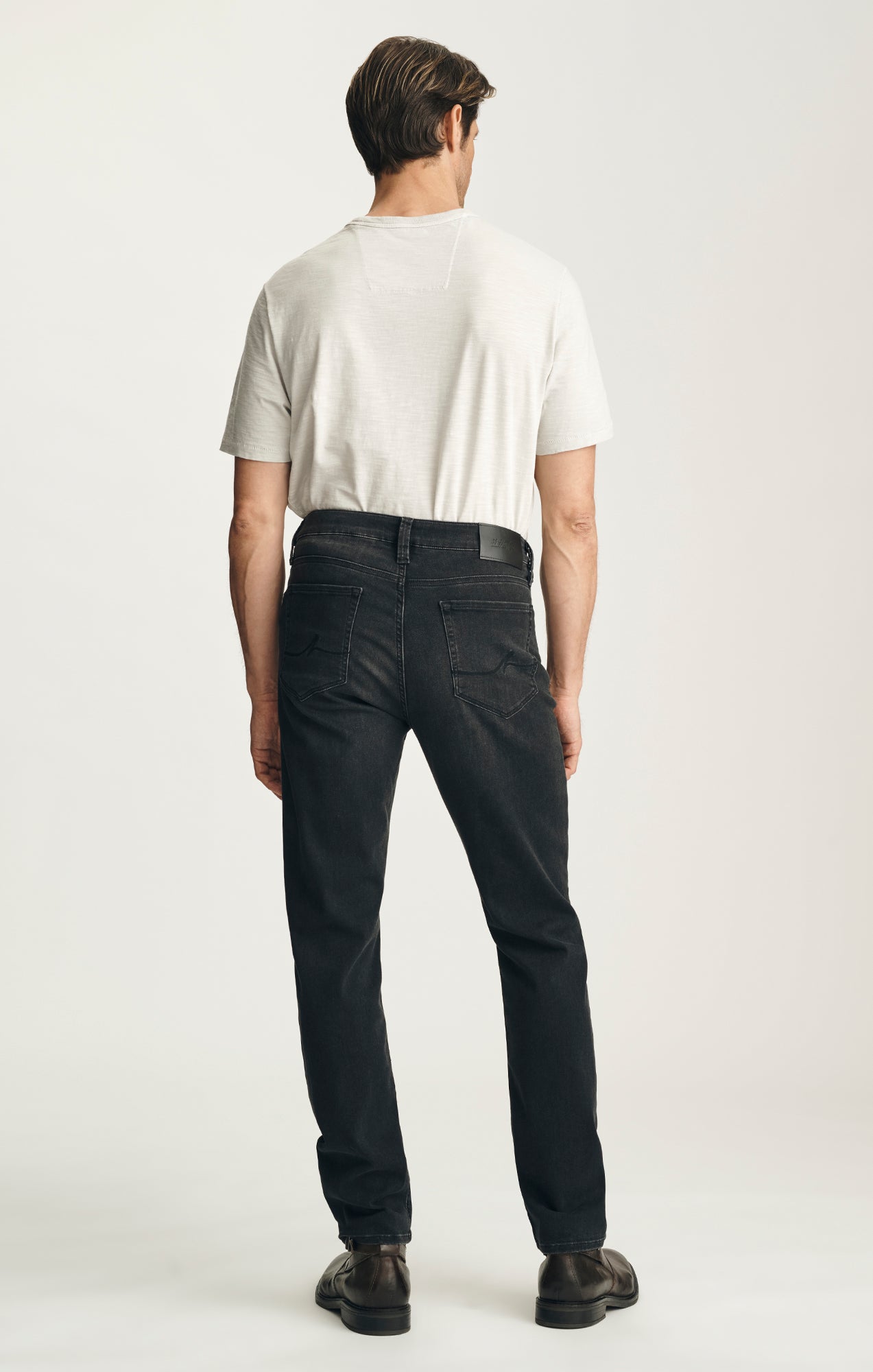 Courage Straight Leg Jeans in Smoke Organic Ultra