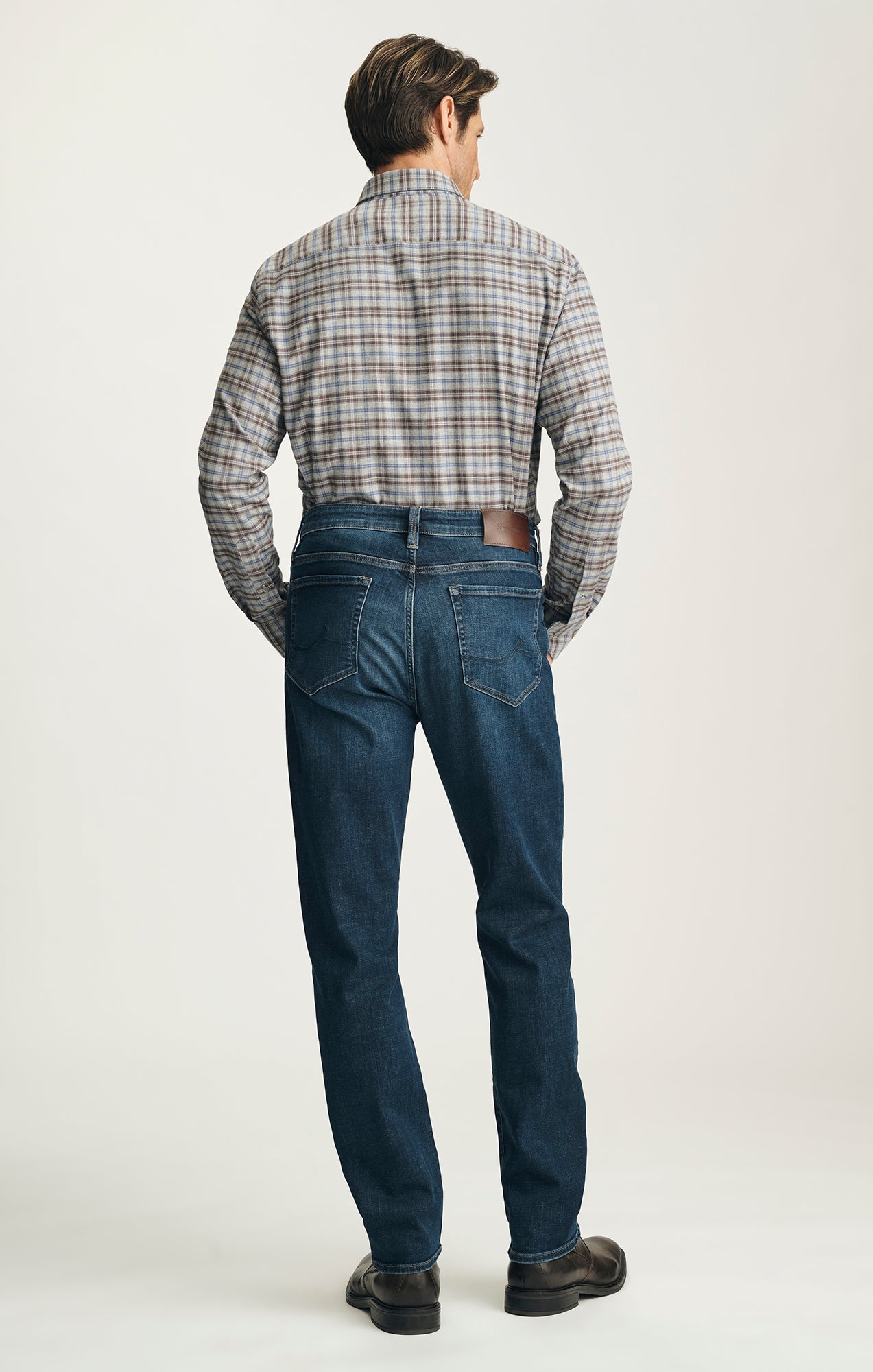 Courage Straight Leg Jeans in Dark Vintage