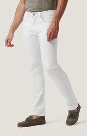 Cool Tapered Leg Jeans in White Urban