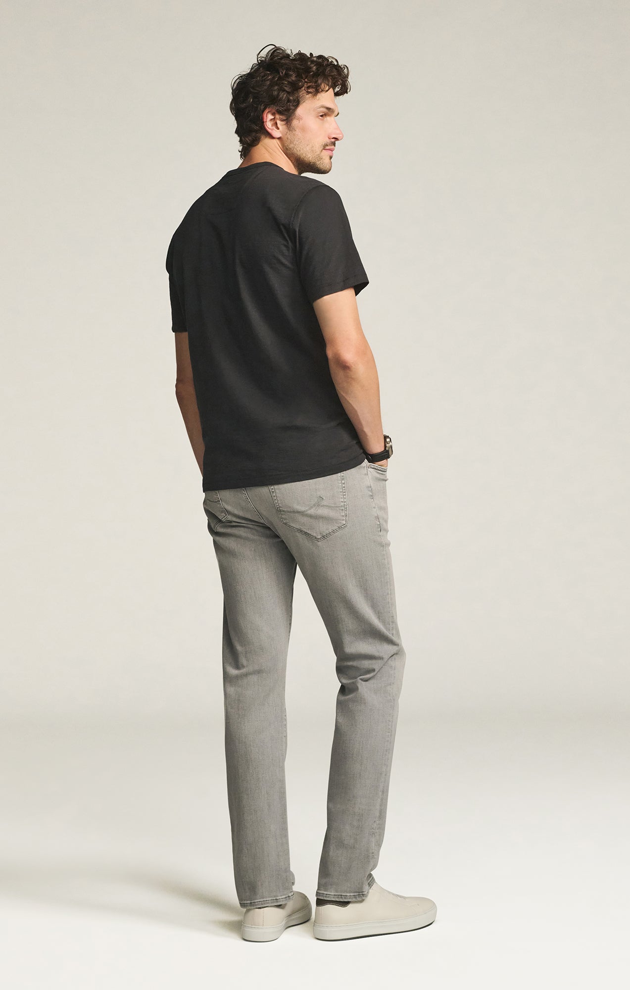 Courage Straight Leg Jeans in Light Grey Organic Ultra