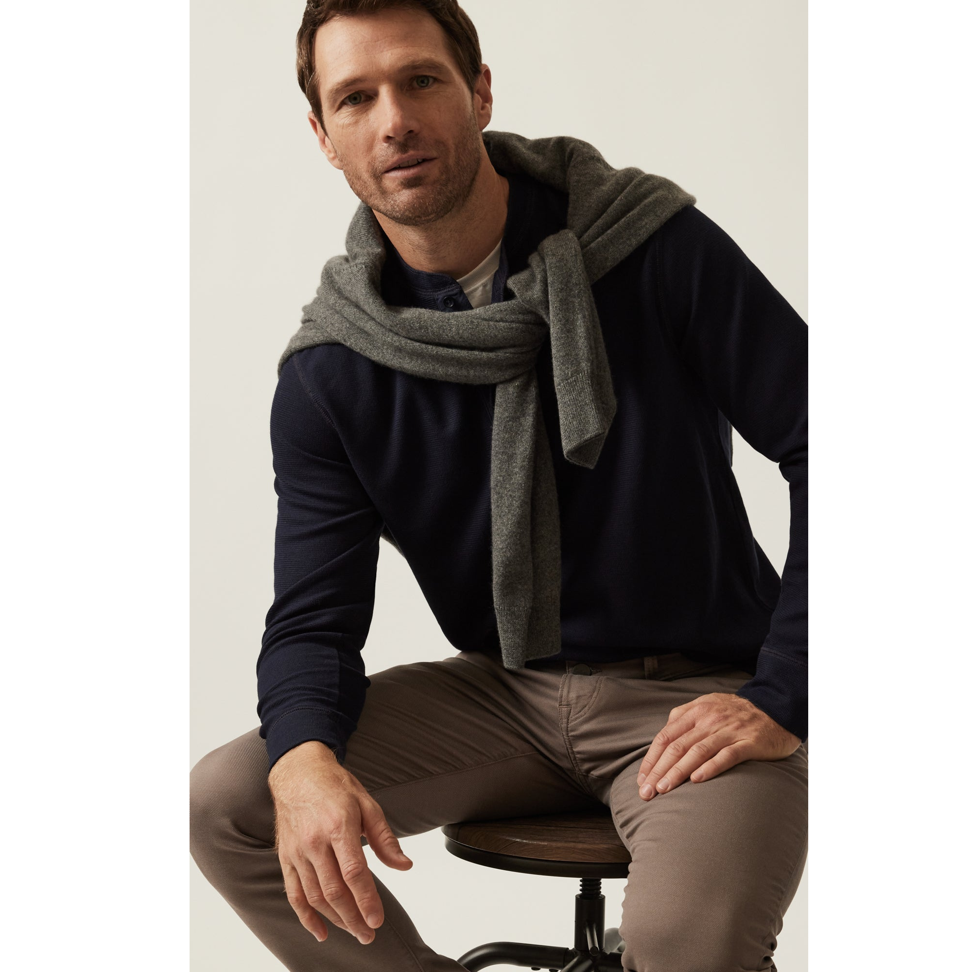Long_Sleeve_Henley_Black_shop_the-look.png
