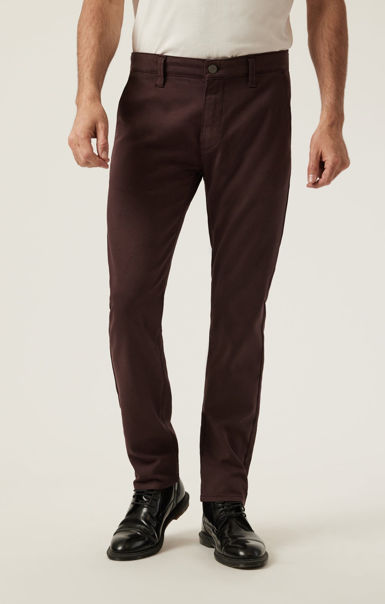 Verona Slim Leg Chino Pants in Burgundy High Flyer