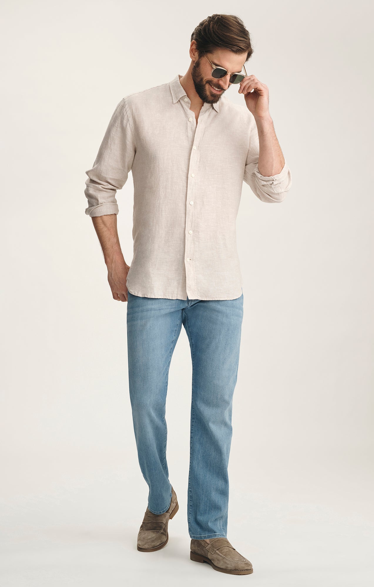 Cool Tapered Leg Jeans In Light Brushed Aerodenim