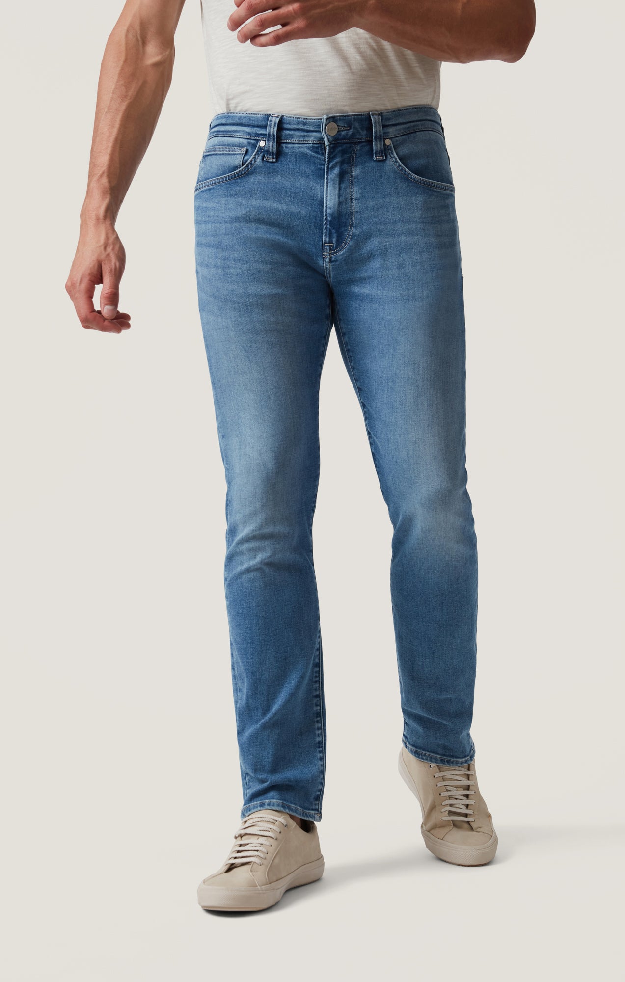 Courage Straight Leg Jeans in Mid Brushed Organic Ultra