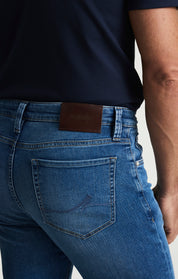 Courage Straight Leg Jeans In Mid Brushed Aerodenim