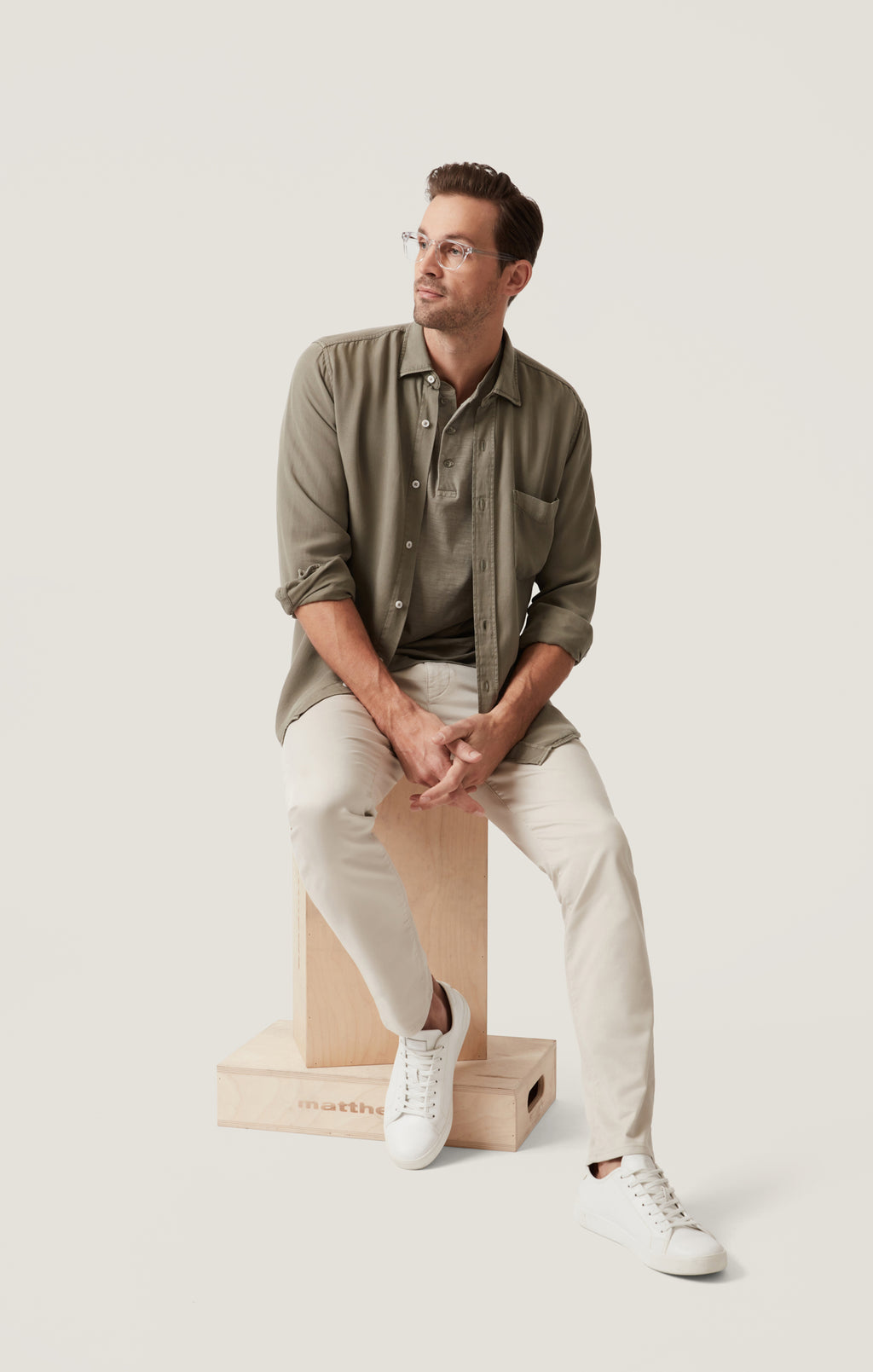 Verona Straight Leg Chino Pants In Tan Coolmax