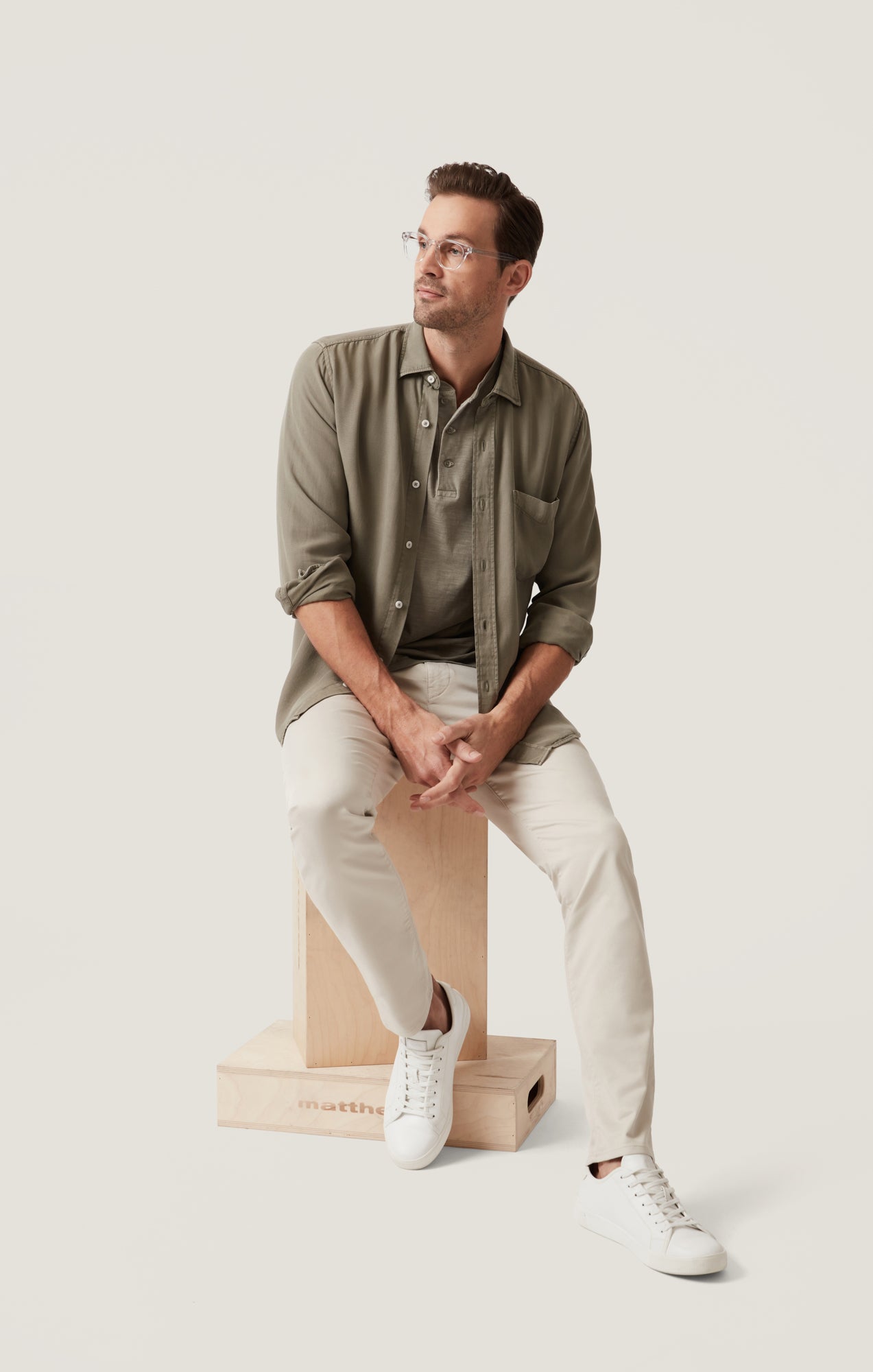 Verona Straight Leg Chino Pants In Tan Coolmax