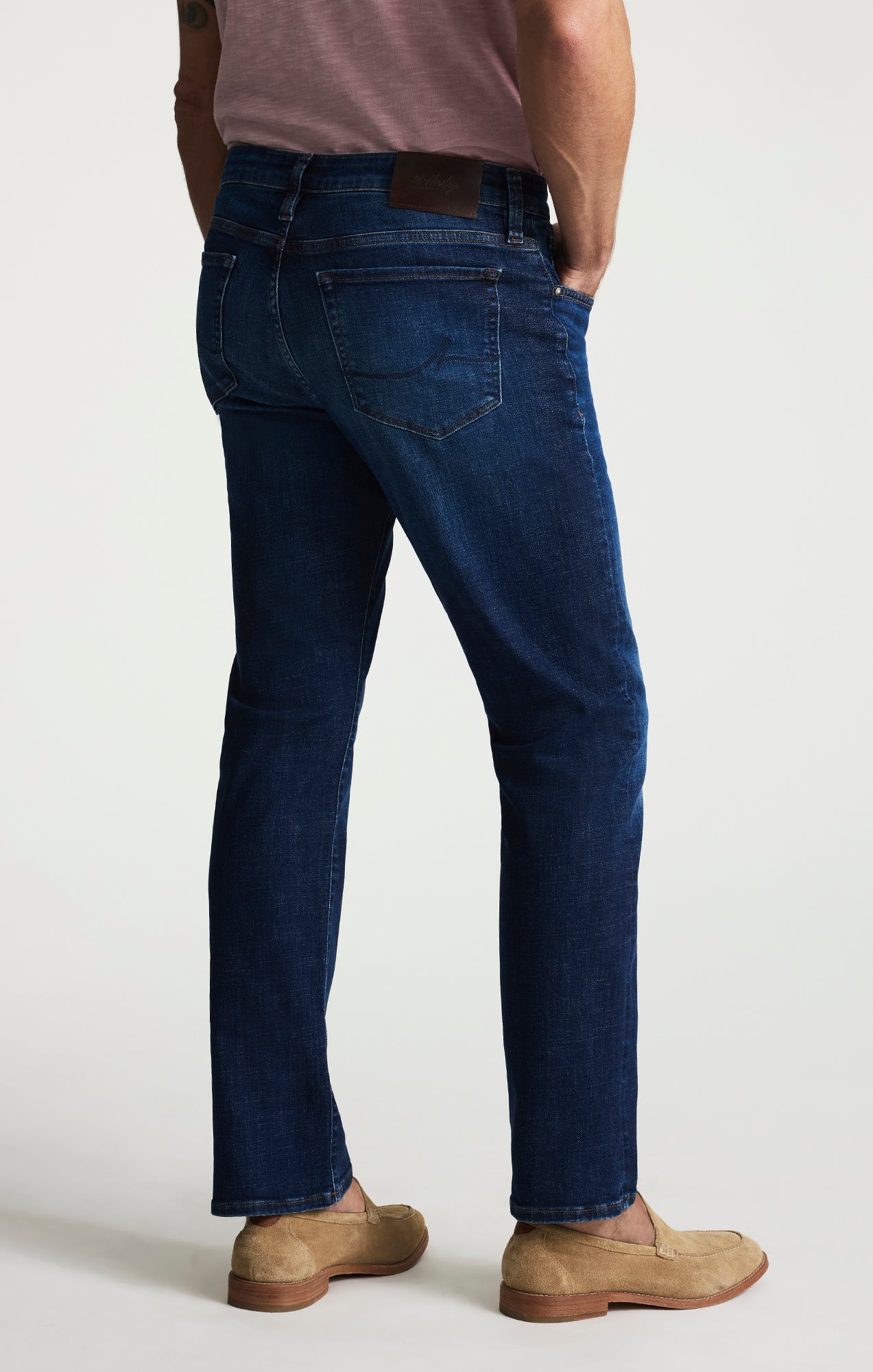 Camino Relaxed Straight Jeans In Deep Brushed Vintage