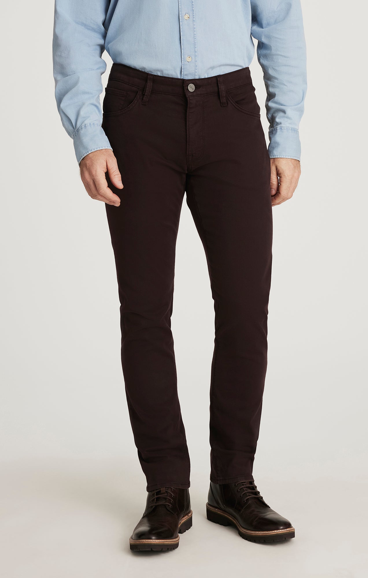 Cool Tapered Leg Pants in Burgundy Twill
