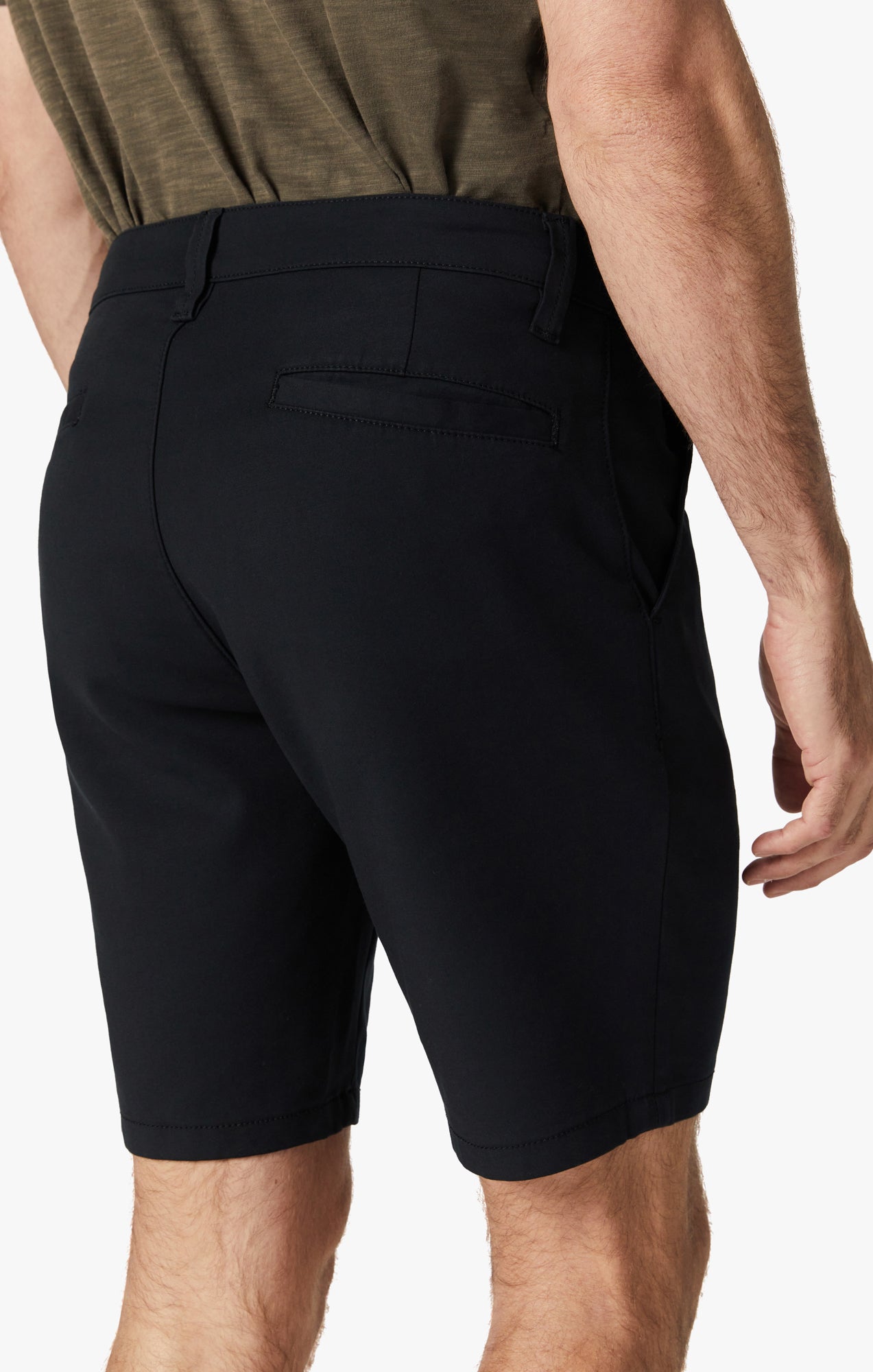Arizona Shorts In Black High-Flyer
