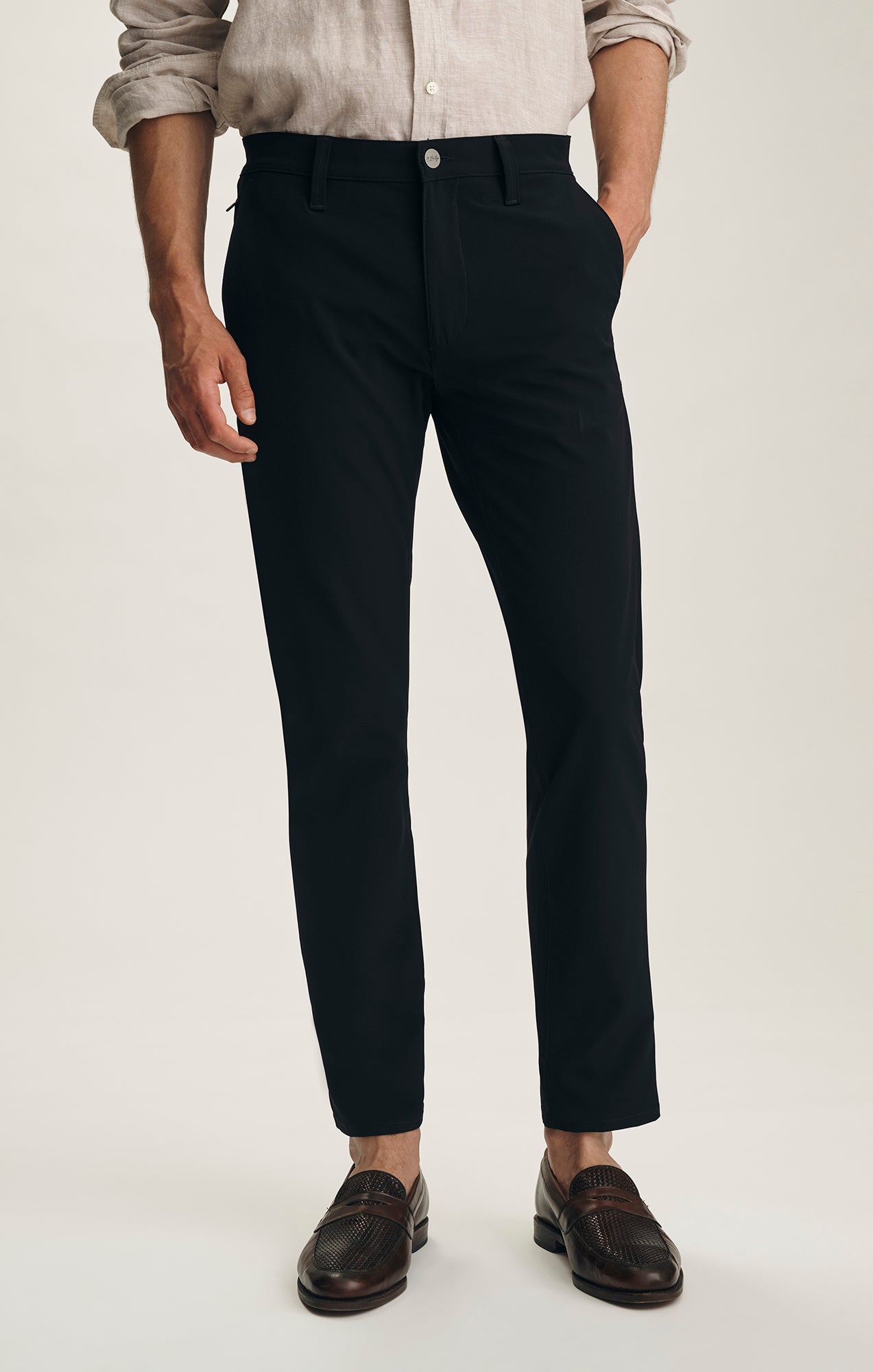Verona Straight Leg Commuter Chino Pants In Black Luxe