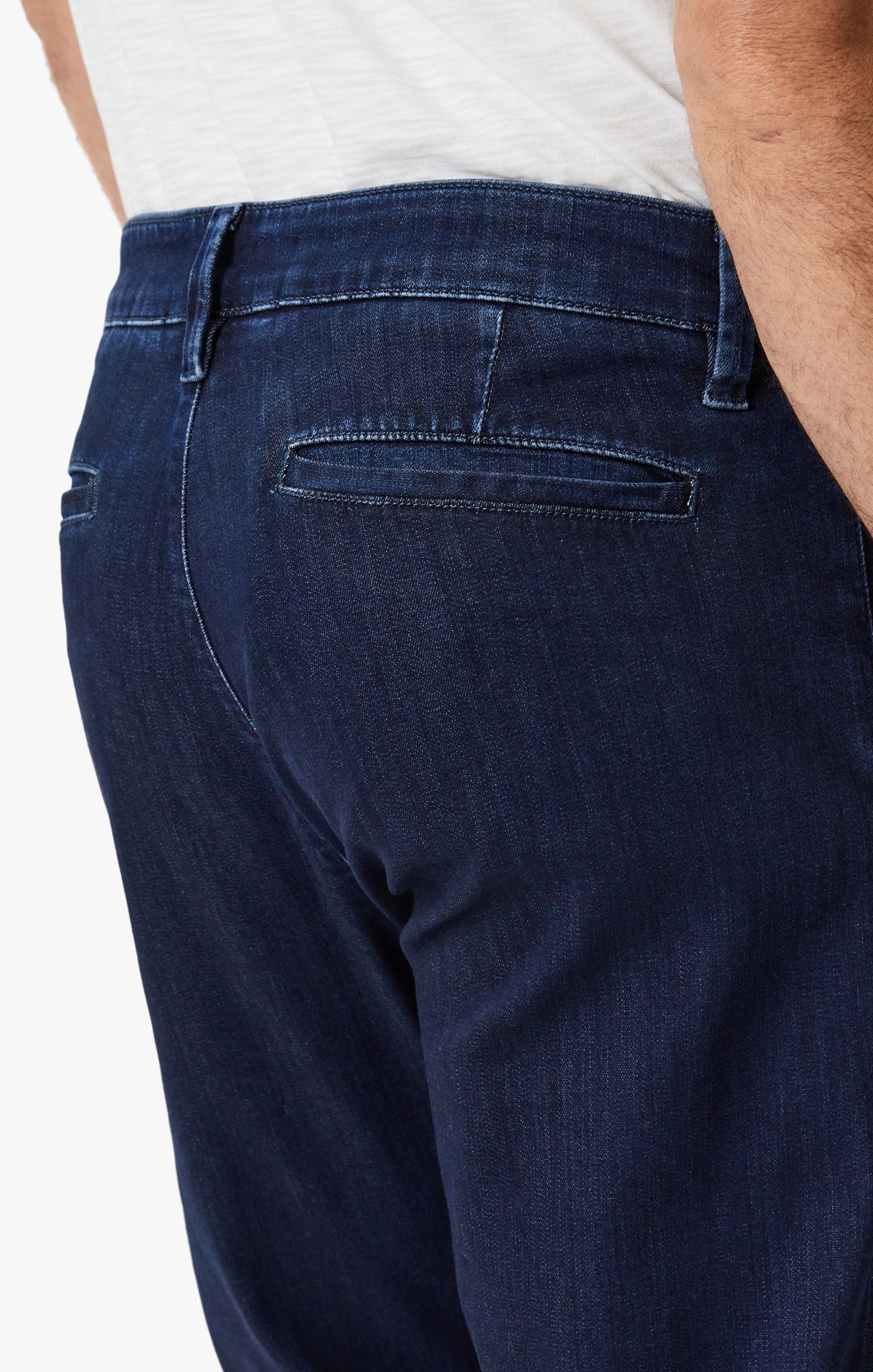 Verona Slim Leg Chino Jeans In Dark Brushed Refined