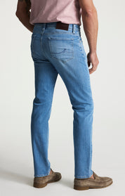 Courage Straight Leg Jeans In Light Brushed Urban