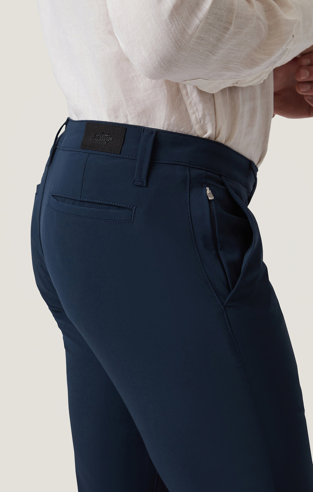 Verona Straight Leg Chino Pants In Navy Commuter Luxe