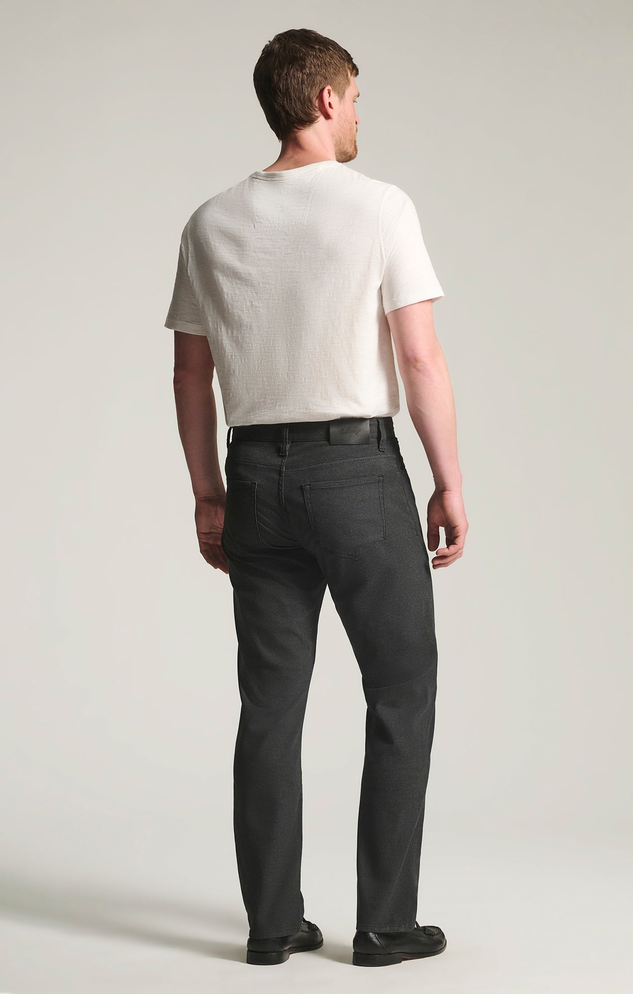 Camino Relaxed Straight Pants in Black Coolmax