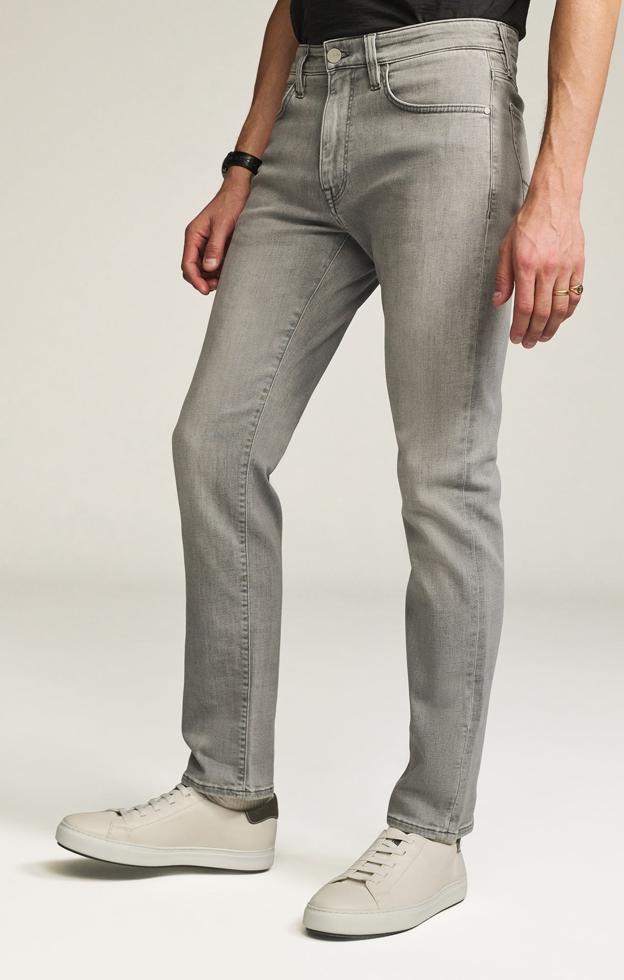 Courage Straight Leg Jeans in Light Grey Organic Ultra